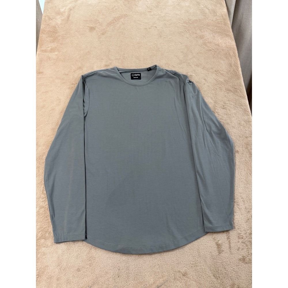 Cuts Clothing Curve-Hem T-Shirt Men's Size L Grey Pyca Pro Long sleeve EUC